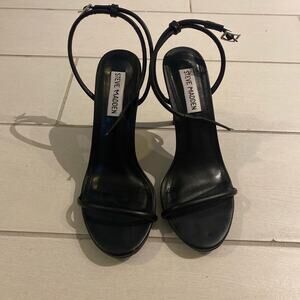Steve Madden FATE sandals size 6.5 worn once